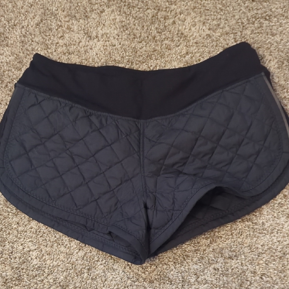 Lululemon Hotty Hot Insulated Shorts
